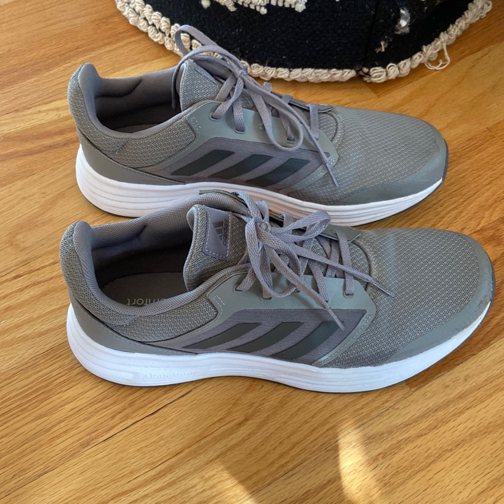 Adidas Cloudform